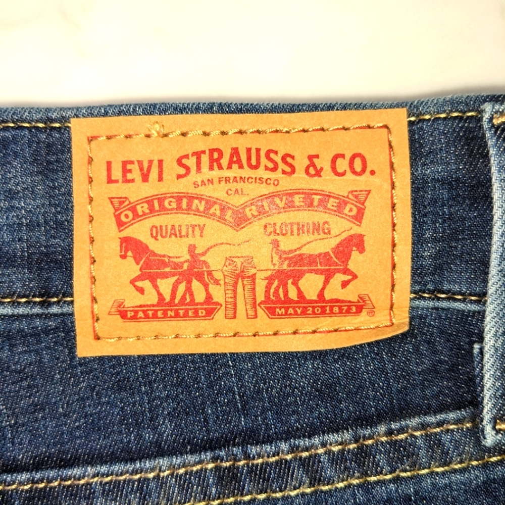 Levi's Mid Rise Skinny Jeans / Denim - Picture 5 of 8